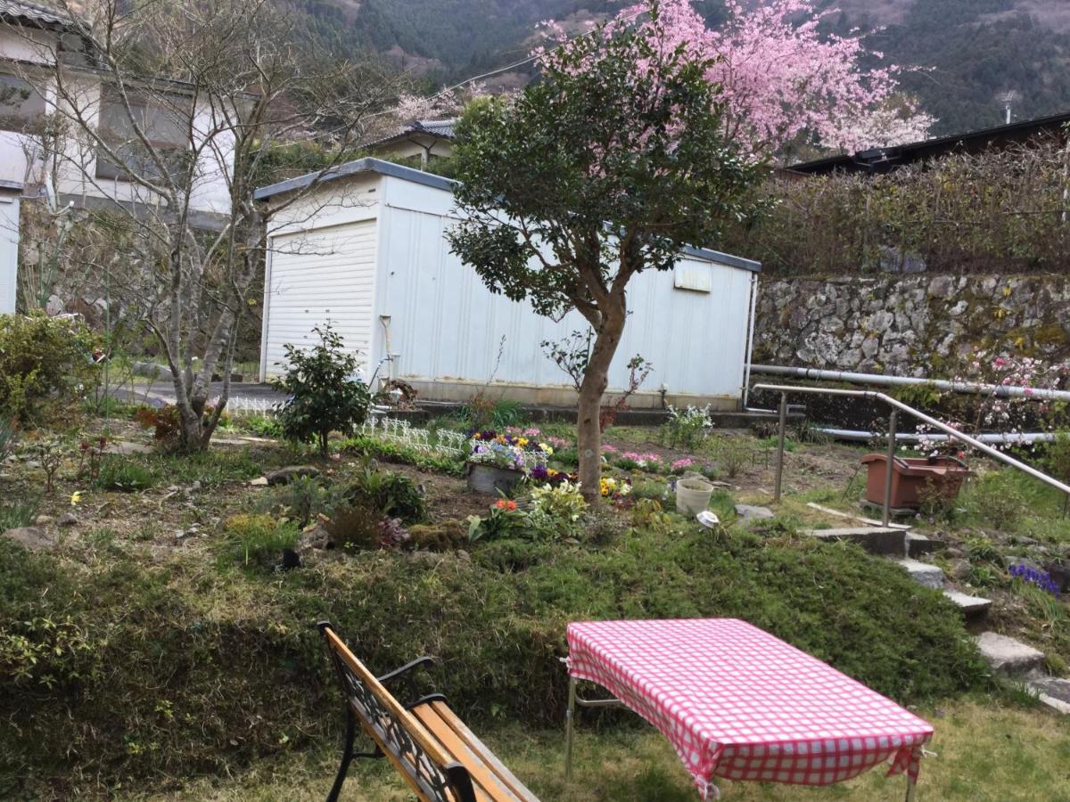 Hotel 湯布院月灯り Yufu Exterior foto